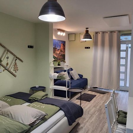 Apartamento Courtyard Under The Castle Liubliana Exterior foto
